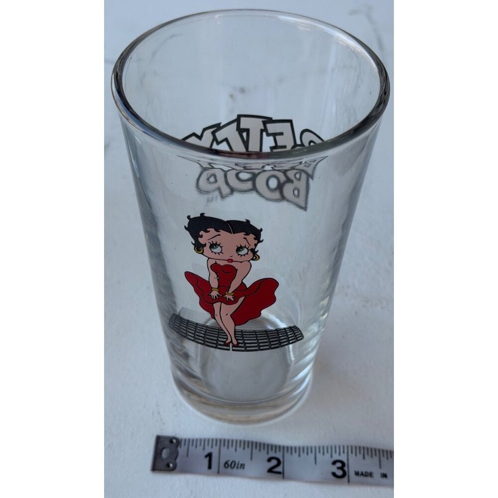 Set of 4 Betty Boop Classic Collectible 16 oz. Drinking Glasses 6" Tall (READ) - Picture 8 of 16